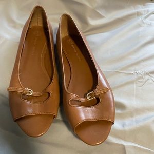 Peep toe Etienne Aigner flats, 6.5